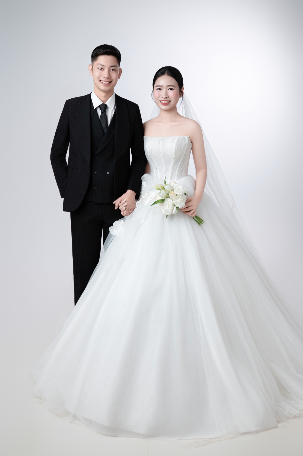 TRƯƠNG NGHỊ – VIỆT CHINH